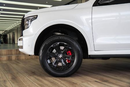 2026-GWM-Tank-500-20T-Ultra-Luxury-Hybrid-4x4-Auto_7