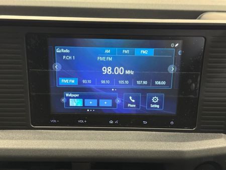 2026-Toyota-Land-Cruiser-FJ-27-GX-Auto_11