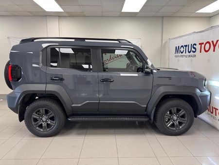 2026-Toyota-Land-Cruiser-FJ-27-GX-Auto_2