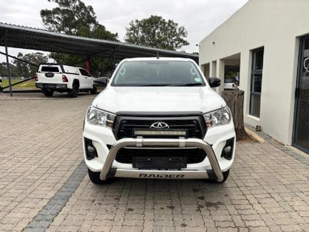 2019-Toyota-Hilux-24-GD-6-SRX-4x4-Double-Cab_1