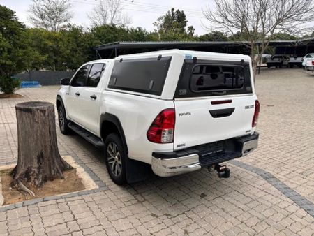 2019-Toyota-Hilux-24-GD-6-SRX-4x4-Double-Cab_3