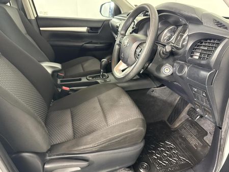 2020-Toyota-Hilux-24-GD-6-Raider-4x4-Auto-Double-Cab_6