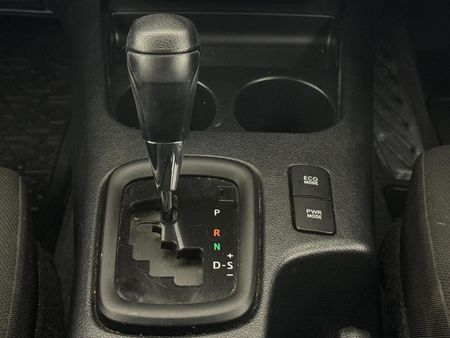 2020-Toyota-Hilux-24-GD-6-Raider-4x4-Auto-Double-Cab_7