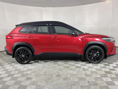 2023-Toyota-Corolla-Cross-18-GR-S_17