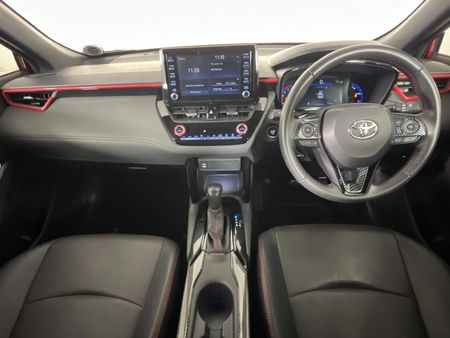 2023-Toyota-Corolla-Cross-18-GR-S_1