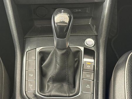 2022-Volkswagen-Tiguan-Allspace-14-TSI-Life-DSG-Auto_10