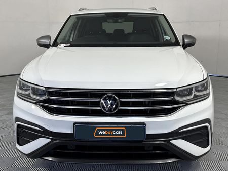 2022-Volkswagen-Tiguan-Allspace-14-TSI-Life-DSG-Auto_16