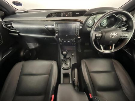 2025-Toyota-Hilux-28-GD-6-RB-Legend-4x4-Double-Cab-Auto-mHev_1