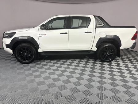 2025-Toyota-Hilux-28-GD-6-RB-Legend-4x4-Double-Cab-Auto-mHev_19