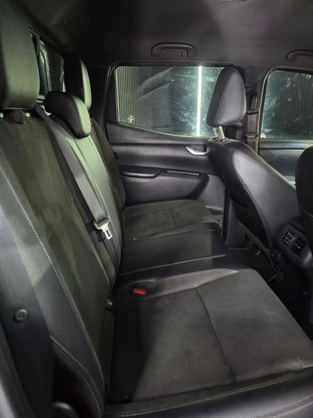 2019-Mercedes-Benz-X-Class-2019-MERCEDES-BENZ-X250D-4MATIC_4