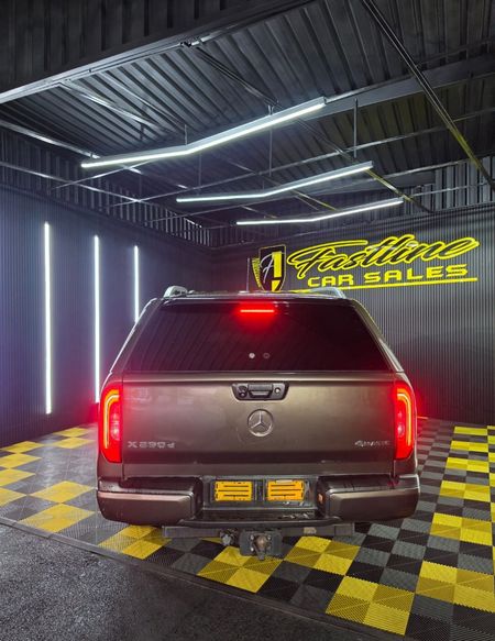 2019-Mercedes-Benz-X-Class-2019-MERCEDES-BENZ-X250D-4MATIC_8
