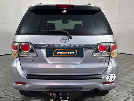 2015-Toyota-Fortuner-30-D-4D-4x4-Auto_18