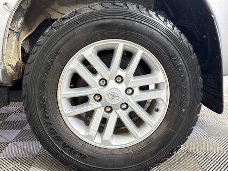 2015-Toyota-Fortuner-30-D-4D-4x4-Auto_6