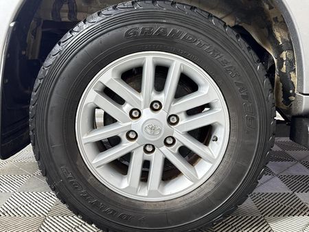 2015-Toyota-Fortuner-30-D-4D-4x4-Auto_7