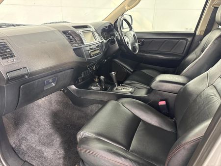 2015-Toyota-Fortuner-30-D-4D-4x4-Auto_8