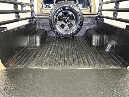 2025-Toyota-Land-Cruiser-79-28-GD-6-Auto-Double-Cab_11
