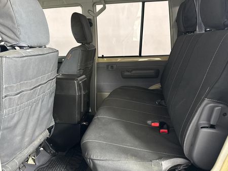 2025-Toyota-Land-Cruiser-79-28-GD-6-Auto-Double-Cab_3