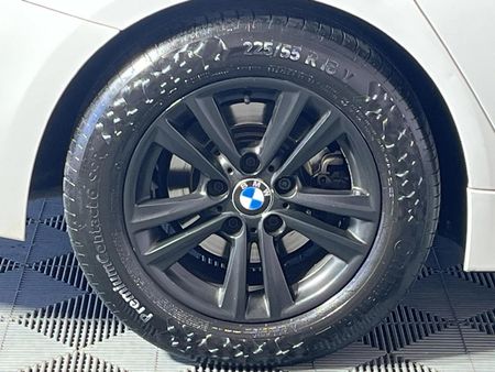 2018-BMW-3-Series-318i-Auto_7