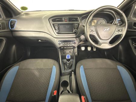 2019-Hyundai-i20-14-Active_1