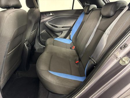 2019-Hyundai-i20-14-Active_3