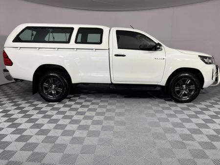 2024-Toyota-Hilux-24-GD-6-Raised-Body-Raider-Auto-Single-Cab_13