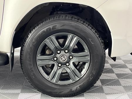 2024-Toyota-Hilux-24-GD-6-Raised-Body-Raider-Auto-Single-Cab_3