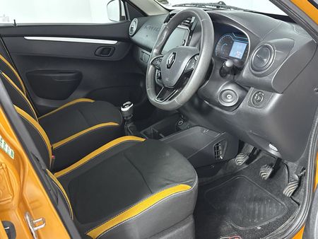 2023-Renault-Kwid-10-Climber_9