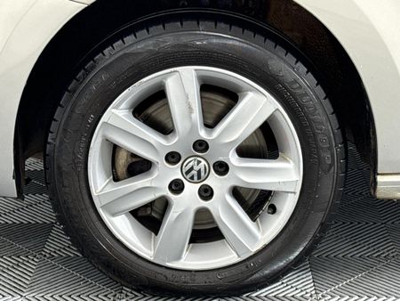 2013-Volkswagen-Polo-16-TDI-Comfortline_4