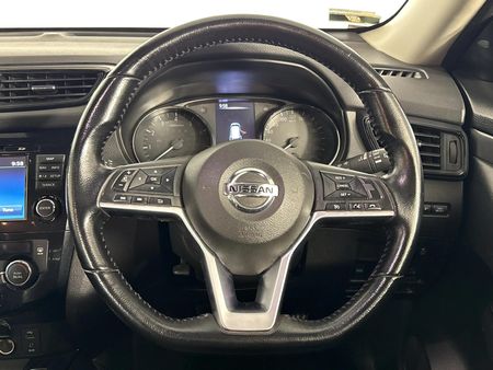 2020-Nissan-X-Trail-25-Tekna-4x4-Auto-7-seat_11