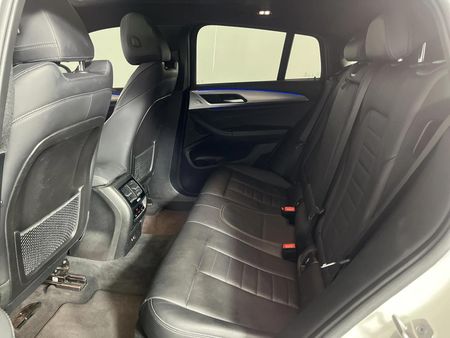 2021-BMW-X4-xDrive20d-M-Sport_3