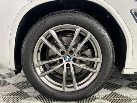 2021-BMW-X4-xDrive20d-M-Sport_4