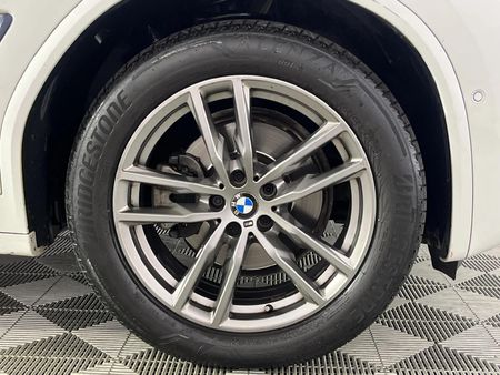 2021-BMW-X4-xDrive20d-M-Sport_5