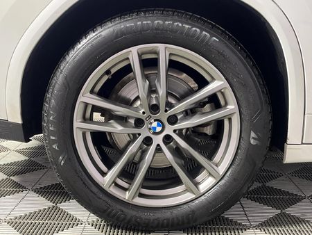 2021-BMW-X4-xDrive20d-M-Sport_7