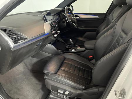 2021-BMW-X4-xDrive20d-M-Sport_8
