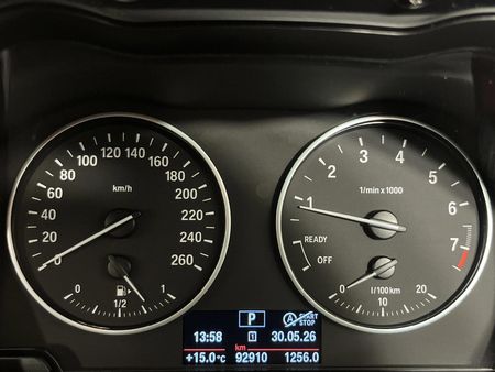 2016-BMW-1-Series-120i-5-dr-Auto_2