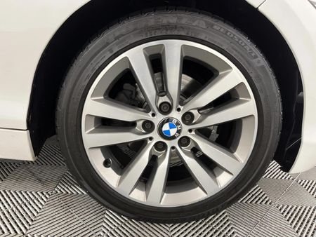 2016-BMW-1-Series-120i-5-dr-Auto_5