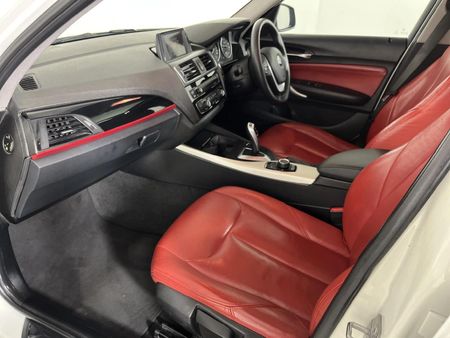 2016-BMW-1-Series-120i-5-dr-Auto_8