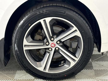 2018-Jaguar-F-Pace-20Di4-AWD-R-Sport_4
