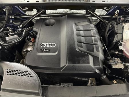 2018-Audi-Q5-20-TDI-quattro-Auto-40-TDI_13