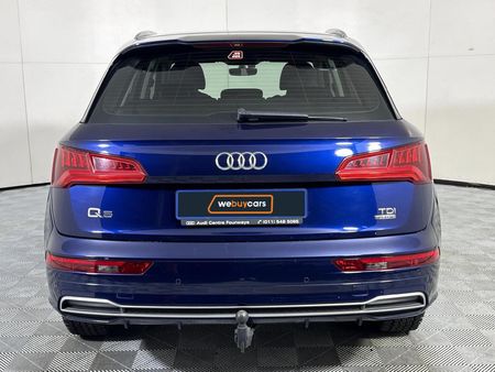 2018-Audi-Q5-20-TDI-quattro-Auto-40-TDI_17
