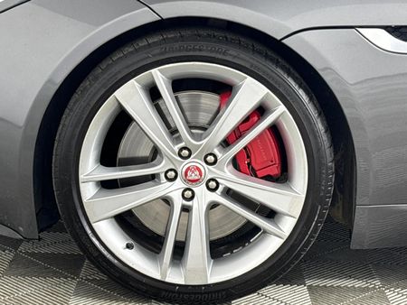 2015-Jaguar-F-Type-S-30-V6-Coupe_2
