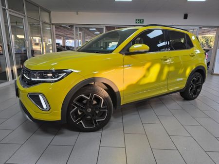 2025-Volkswagen-T-Cross-10-TSI-R-Line-Auto_1
