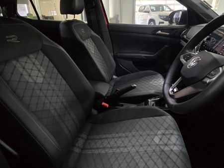 2025-Volkswagen-T-Cross-10-TSI-R-Line-Auto_5