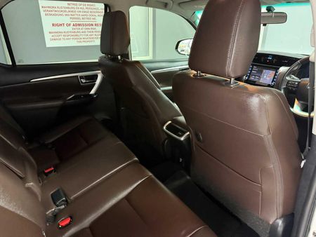 2020-Toyota-Fortuner-28-GD-6-Epic-Auto_10