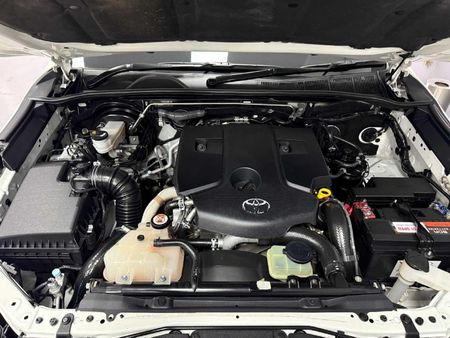 2020-Toyota-Fortuner-28-GD-6-Epic-Auto_11