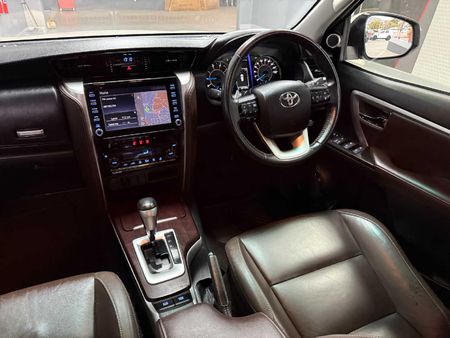 2020-Toyota-Fortuner-28-GD-6-Epic-Auto_13