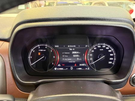 2023-Mahindra-Scorpio-N-22D-4X4-Auto-Z8l_10