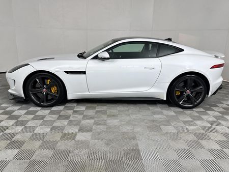 2016-Jaguar-F-Type-50-V8-SC-Coupe_11