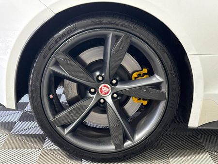 2016-Jaguar-F-Type-50-V8-SC-Coupe_4