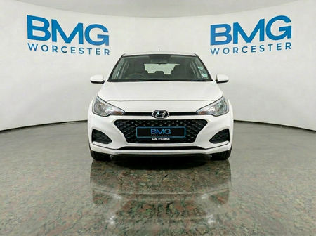 2021-Hyundai-i20-12-Fluid_4